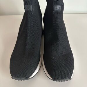 Michael Kors Stretch-knit Sock Sneaker Size 9
